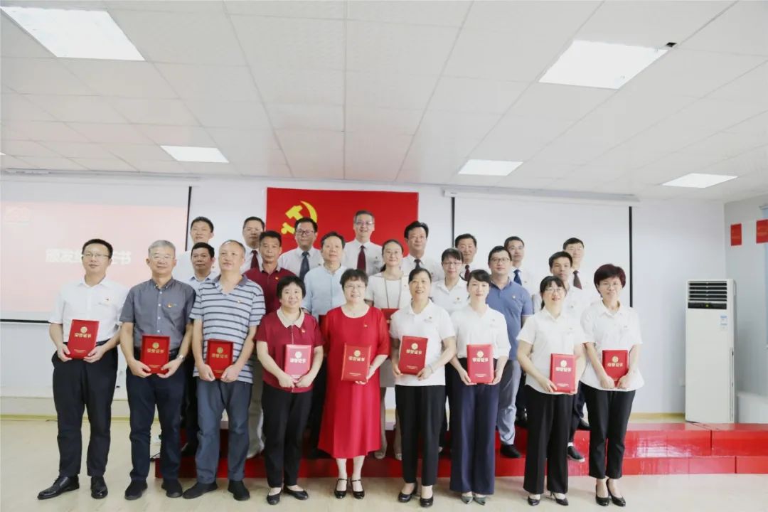 说明: C:\Users\EDU\Documents\WeChat Files\wxid_cvpwrb6ao8cs21\FileStorage\Temp\37977ceed0f4ba03981ac8ed509037cf.jpg